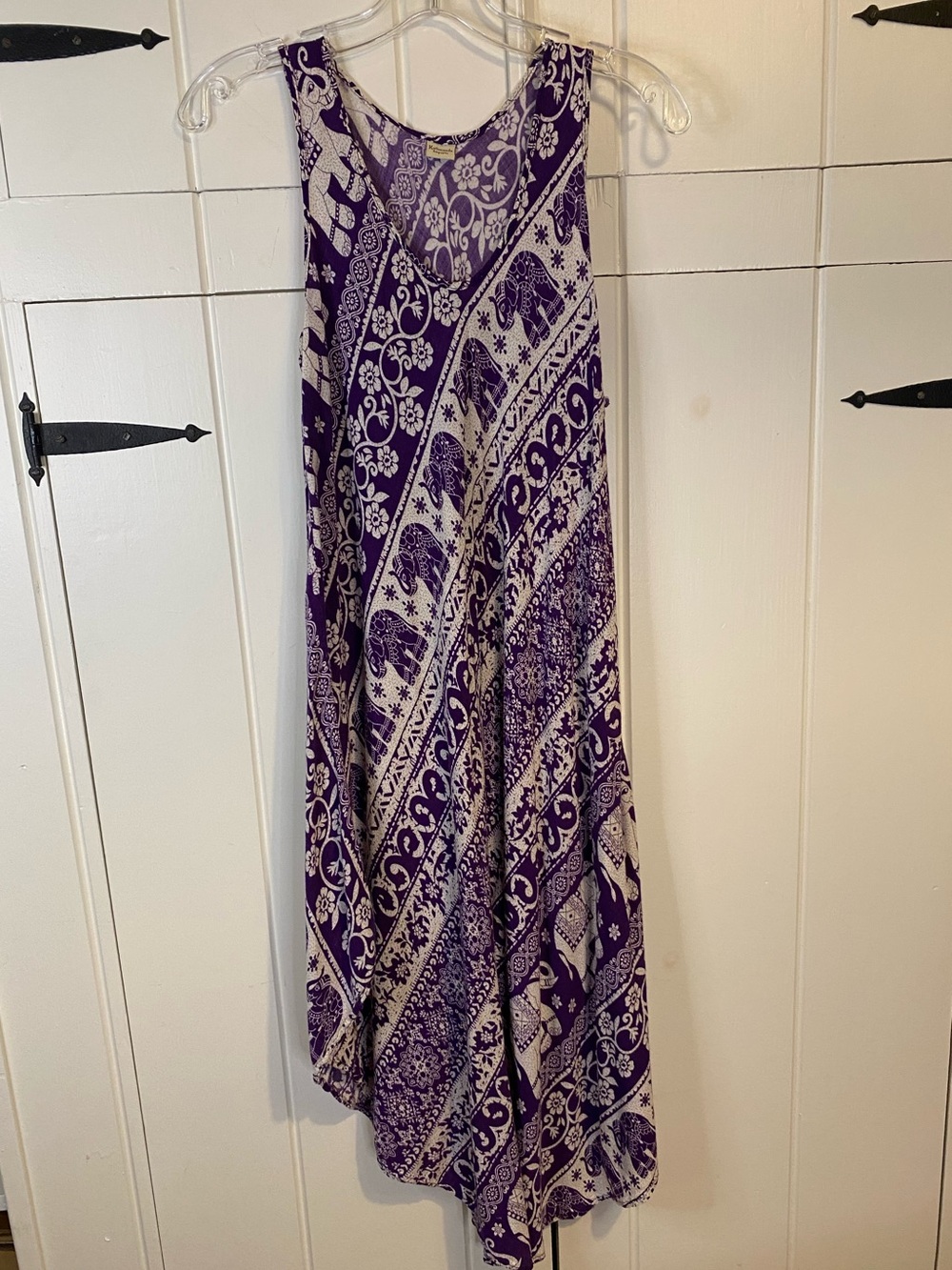 Kathmandu Midi Purple Elephant
Print Boho Handkerchief Hem Sundress
Size M